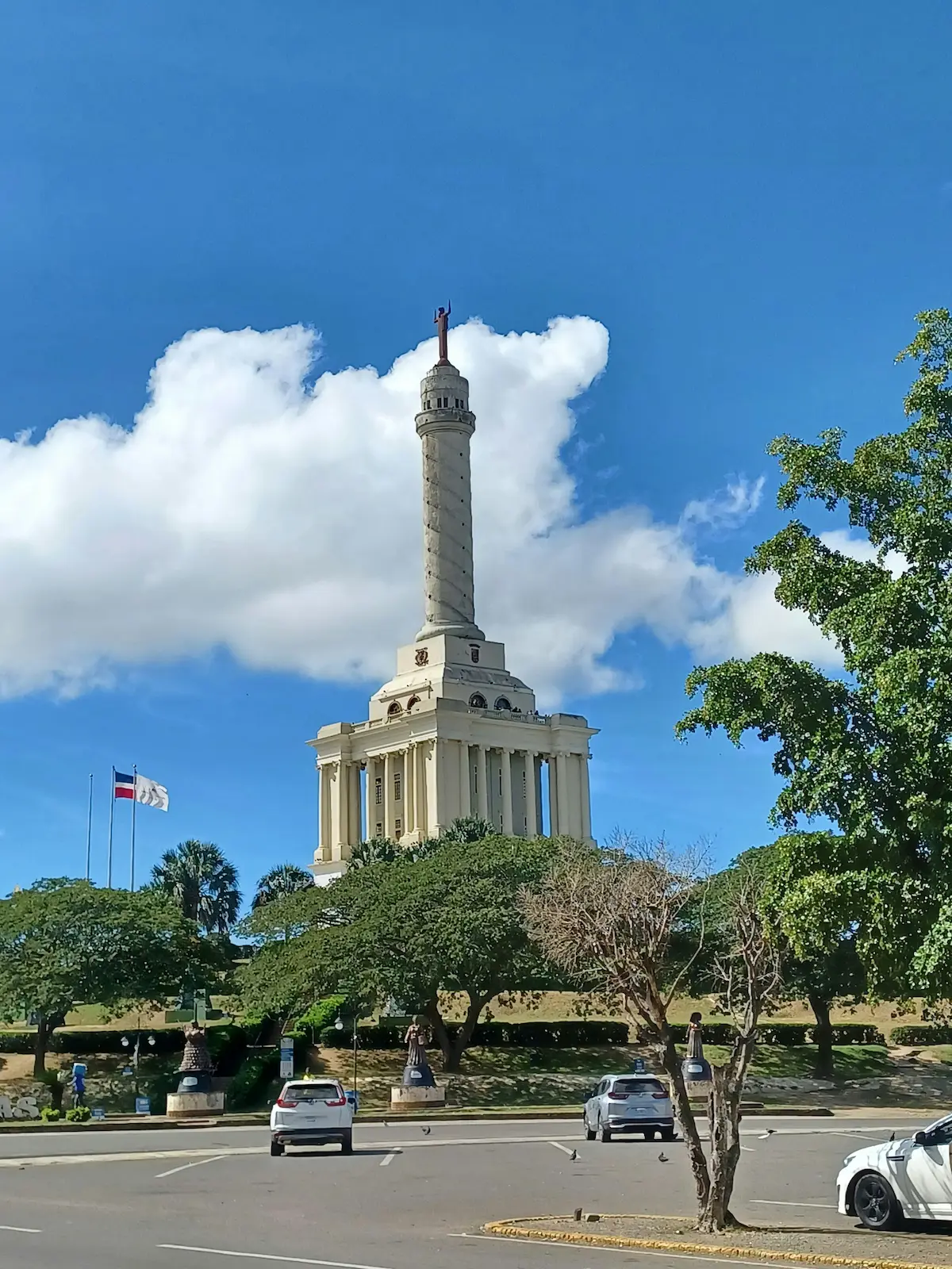 Enviar dinero a Santiago, República Dominicana